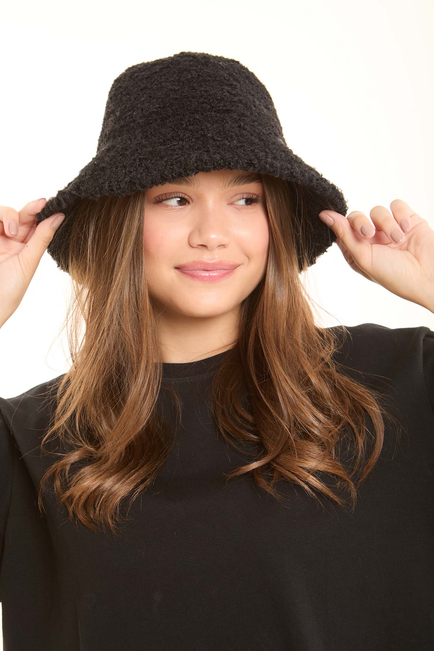 Slip On Comfy Wool Bucket Hat